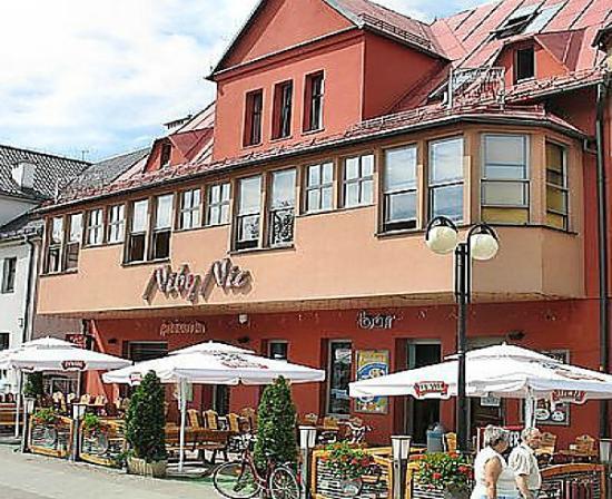 Amadeo II Pizzeria
